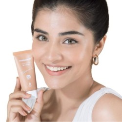 Mamaearth Glow Serum Bb Cream with Vitamin C & Turmeric - Long